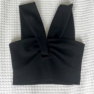 Black crop top size XS